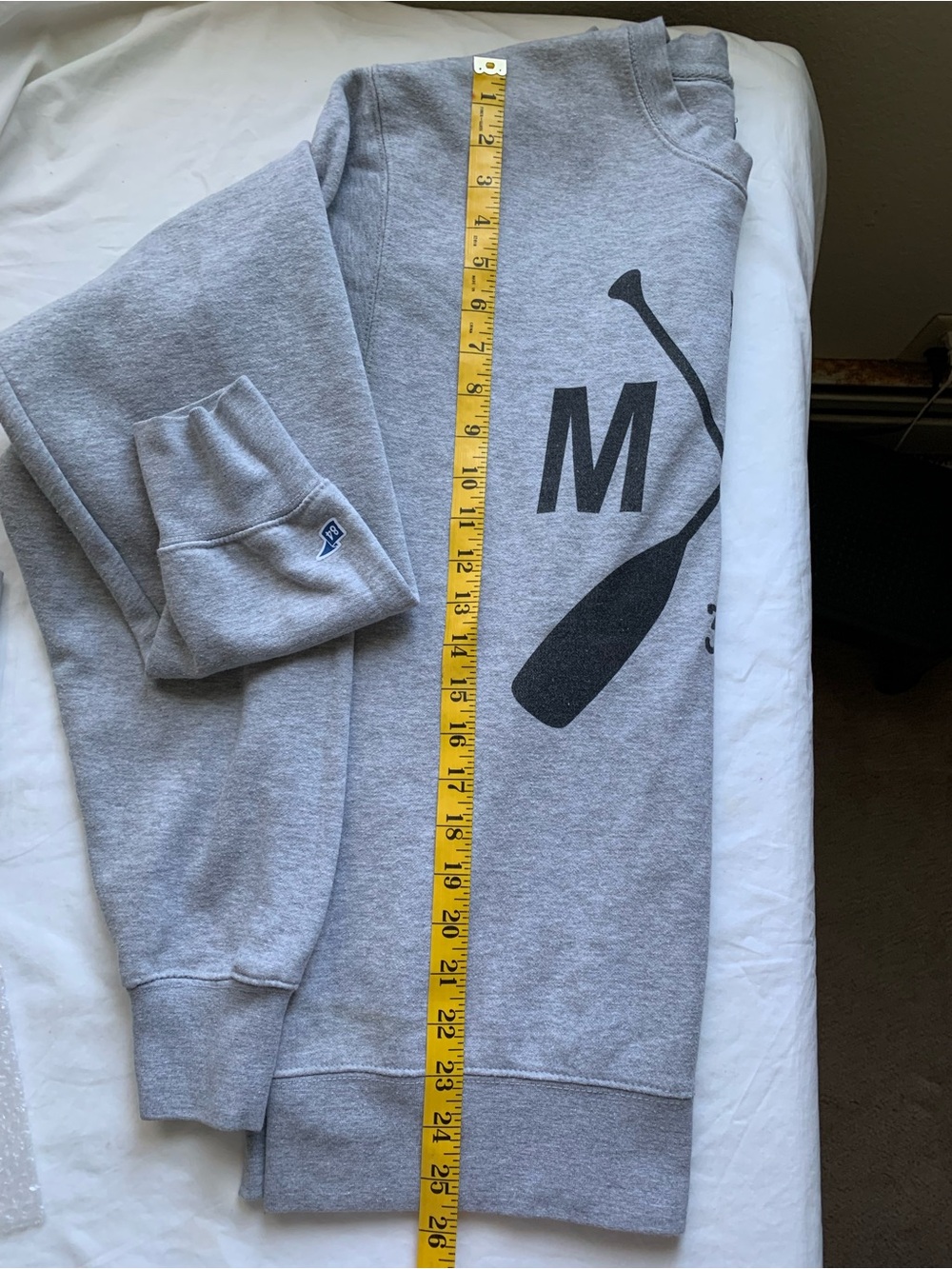 Blue 84 Minnesota MN Oars Graphic Crewneck Sweatshirt - Men - S /Women- M unisex - Picture 11 of 12
